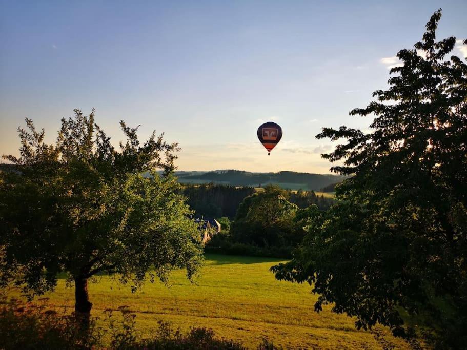 Komfort-Ferienwohnung Auf Der Eulenburg Grafengehaig Luaran gambar