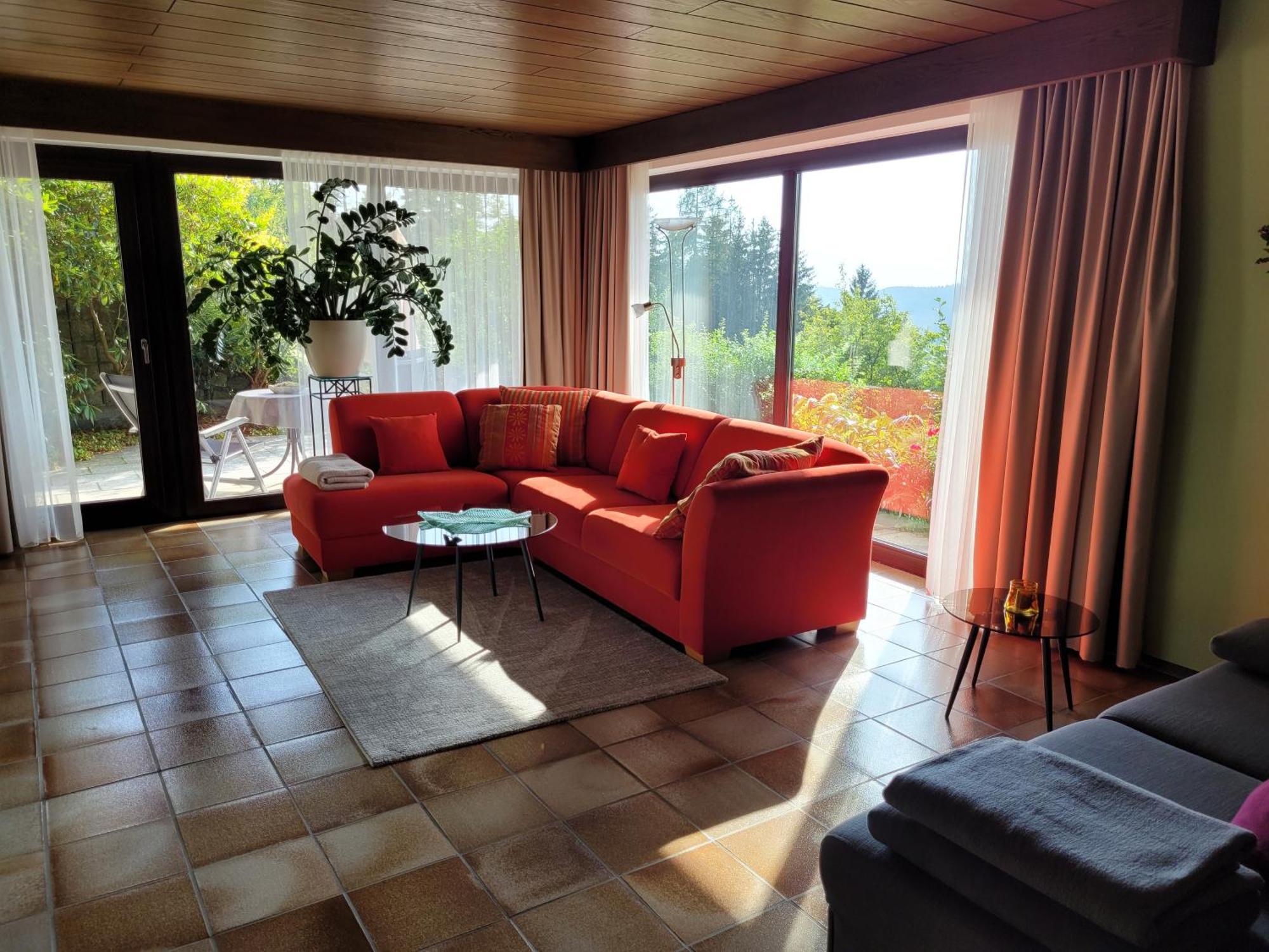 Komfort-Ferienwohnung Auf Der Eulenburg Grafengehaig Luaran gambar