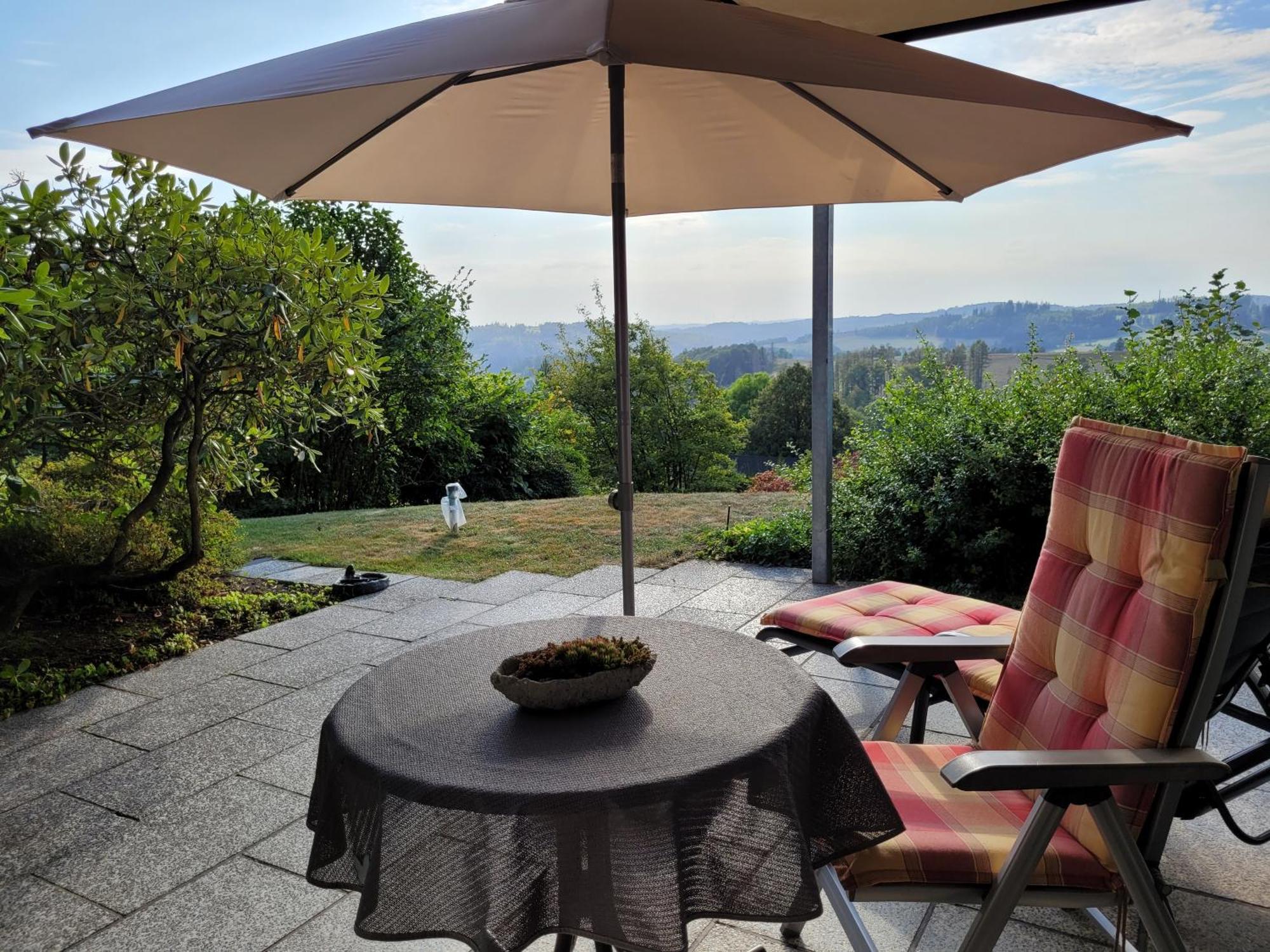 Komfort-Ferienwohnung Auf Der Eulenburg Grafengehaig Luaran gambar